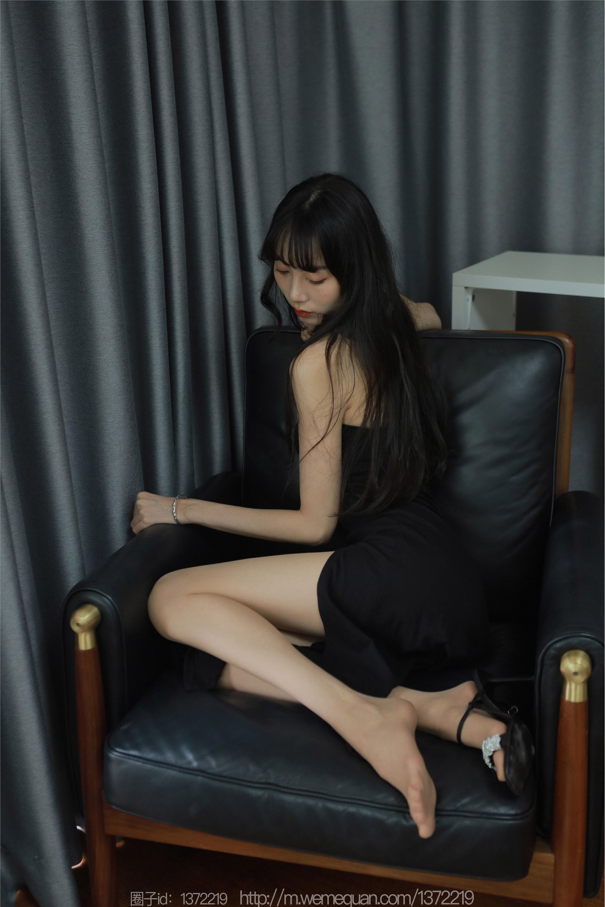 IESS异思趣向  2023.07.16 丝享家 1481 团团《灵动脚步》